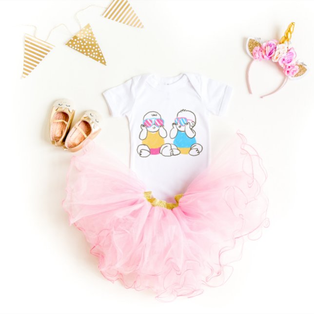 Twinnies Twince und Twince mit Sonnenbrille Baby Strampler (Von Creator hochgeladen)