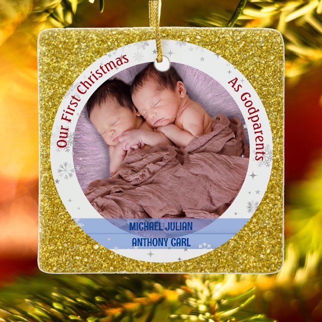 Twins Baby Boys 1. Weihnachten als Godeltern 2 Fot Keramikornament (Elegant Modern Cute Golden Our First Christmas as Godparents Twin Boys Photo Swaddled Baby Glitter)
