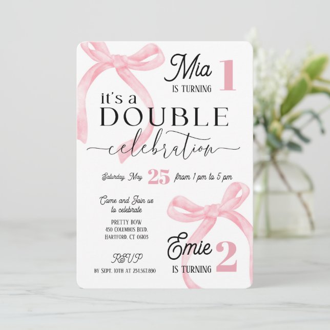 Twins Join Birthday Pink Coquette Einladung (Stehend Vorderseite)