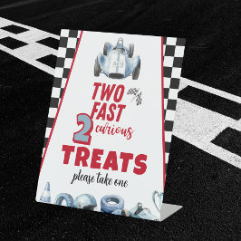 Two Fast 2nd birthday Boy Racing Car Treats  Sockelschild
