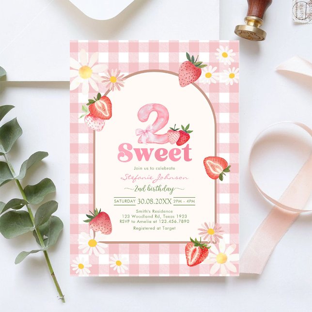 Two Sweet Strawberry 2nd Birthday Invitation (Créateur téléchargé)