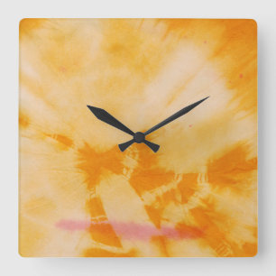 Tye Dye Komposition #4 von Michael Moffa Quadratische Wanduhr