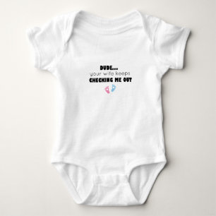 Typ deine Ehefrau behalte mich auschecken Baby Boy Strampler
