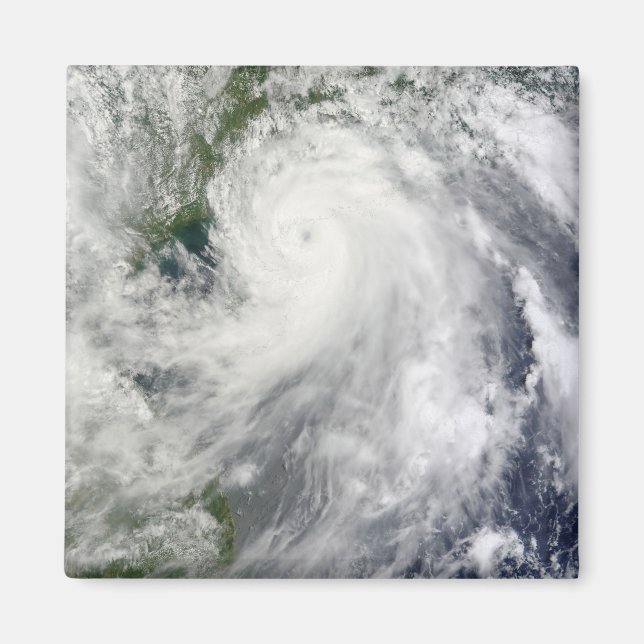 Typhoon Chanthu Magnet (Vorne)