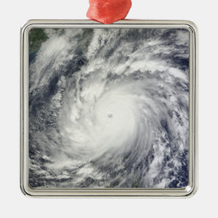 Typhoon Megi Silbernes Ornament