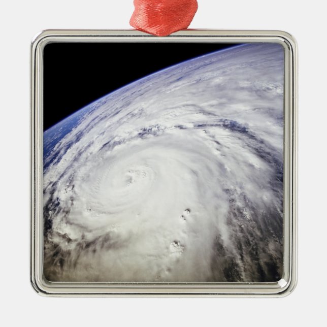 Typhoon Saomai Ornament Aus Metall (Vorne)