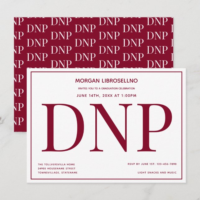 Typografie Burgundy White DNP Graduation Party Einladung (Vorne/Hinten)