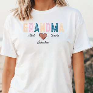 Typografie Grandkids nennt Großmutter-Ankündigung T-Shirt