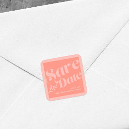 Typografie Korallenlachs Save the Date geblüht Quadratischer Aufkleber