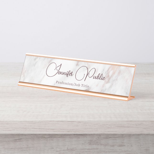 Typografie Script Elegant Moderne Rose Goldmarmor Schreibtischnamensplakette (Vorderseite )