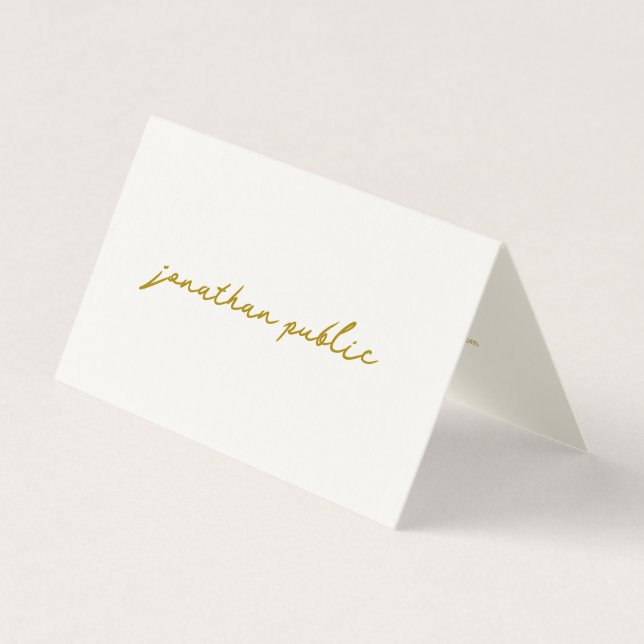 Typografie Signature Cream & Gold Gedeckter Luxus Visitenkarten (Vorderseite)