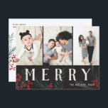 Typografische Botanicals 3 Foto Merry Feiertagspostkarte<br><div class="desc">Postkarte. Diese neue Ferienkartenkollektion ist in jeder Hinsicht individuell anpassbar und mit unseren handbemalten Winterbeeren und Blattwerk ausgestattet. Kühne moderne Grüße, die zwischen dem Kunstwerk verwoben sind, bilden eine skurrile typografische Aussage, die sich herausstellt. Diese Auflistung enthält mehrere Foto- und Collage-Optionen, um Ihren Foto-Einstellungen anzupassen. Die Rückseite der Karte ist...</div>