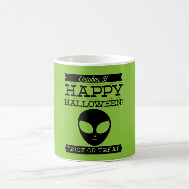 Typografisches Retro Halloween Kaffeetasse (Mittel)
