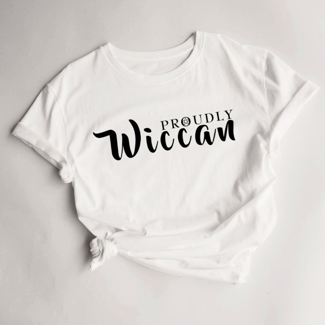 Typographie du texte wiccan Slogan T-shirt blanc (Créateur téléchargé)
