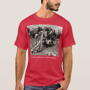 UA Mike fährt altes Motorrad Hackney London Englan T-Shirt