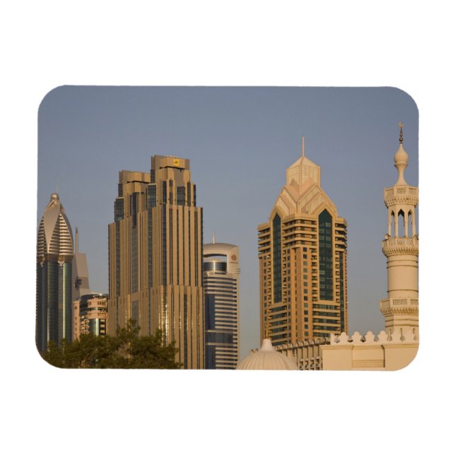 UAE, Dubai. Minarett der Moschee in Al Wasl, mit Magnet (Horizontal)