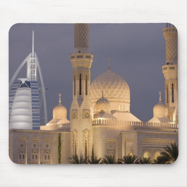 UAE, Dubai. Moschee im Abend mit Burj al Arab Mousepad (Vorne)