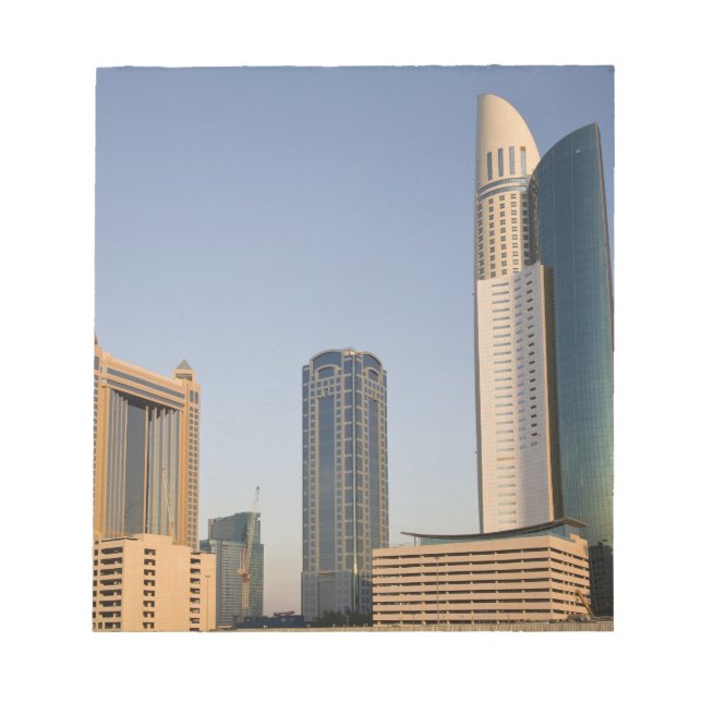 UAE, Dubai. Park Place Tower und andere Notizblock (Vorderseite)