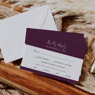 UAwg zur Auswahl des Moody Lila Coordinate Plum RSVP Karte