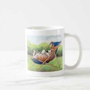 Üben für Sommer - Corgi in einem Deckchair Kaffeetasse