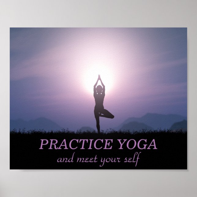 Üben Sie Yoga Motivierend Zitat Black Lila Poster (Vorne)