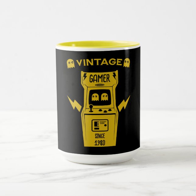 Über dem Hill Gamers Geburtstag Tasse (Zentrum)