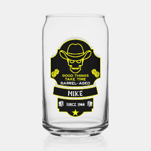 Über dem Hügel Alt werden Dosenglas