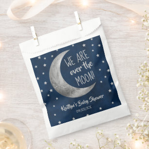 Über dem Mond   Babydusche Geschenktütchen