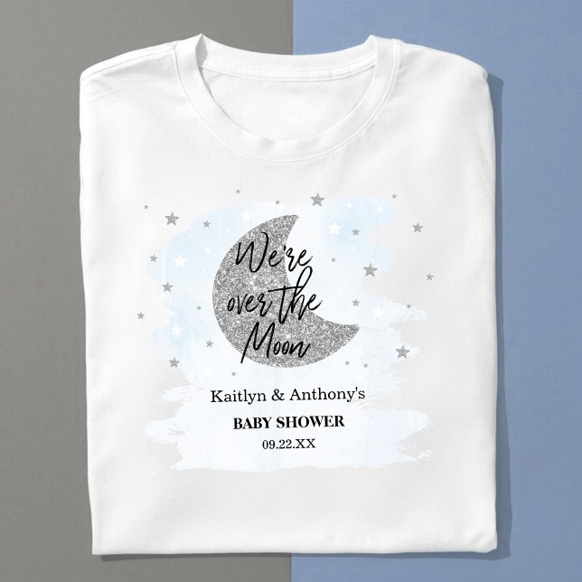 Über dem Mond | Boys Baby Dusche T-Shirt (Von Creator hochgeladen)
