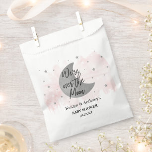 Über dem Mond   Girls Baby Shower Geschenktütchen