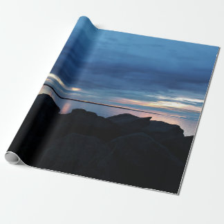 Über den Felsen hinaus Geschenkpapier