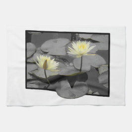 Über den Rahmen hinaus blühen Geschirrtuch