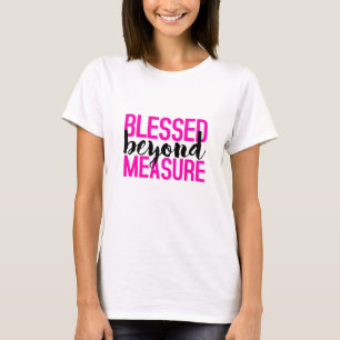 ÜBER DIE MASSNAHME HINAUSGEHEND T-Shirt