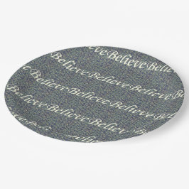 Über Pantoletten glauben Pappteller