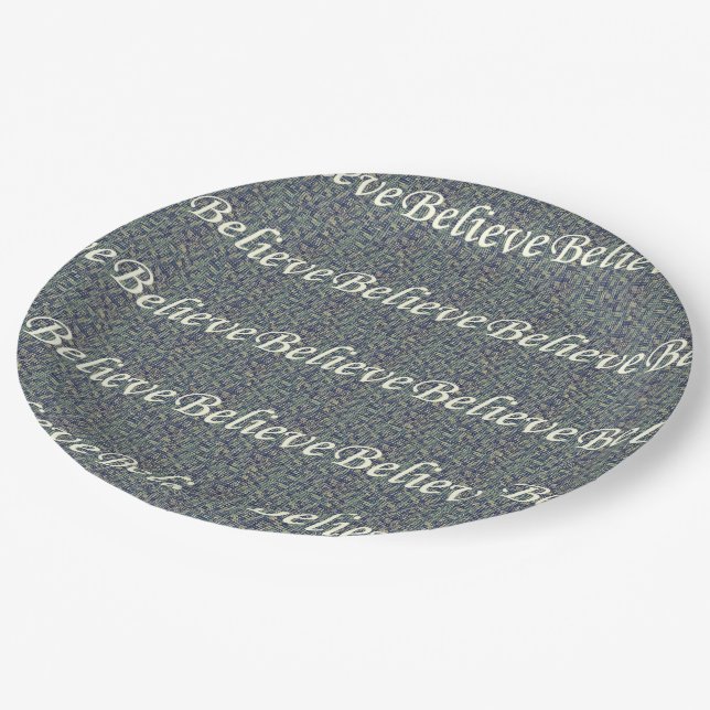 Über Pantoletten glauben Pappteller (Schrägansicht)