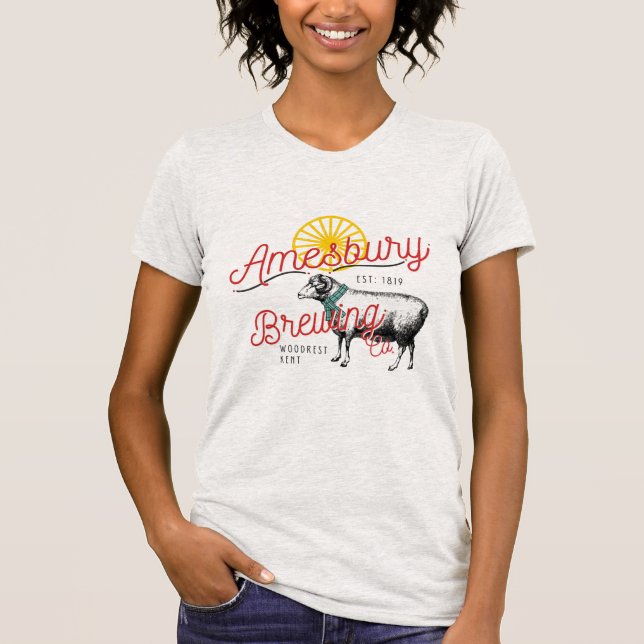 Überarbeitetes Amesbury-T-Shirt T-Shirt (Vorderseite)