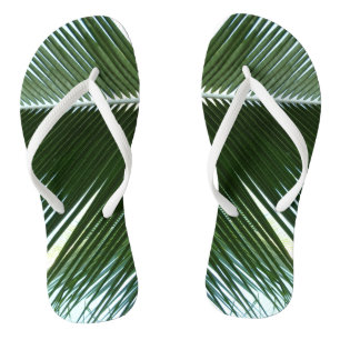 Überlappen von Palm Fronds Tropical Green Abstrakt Flip Flops