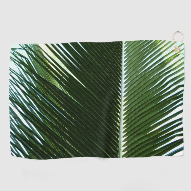 Überlappen von Palm Fronds Tropical Green Abstrakt Golfhandtuch (Horizontal)