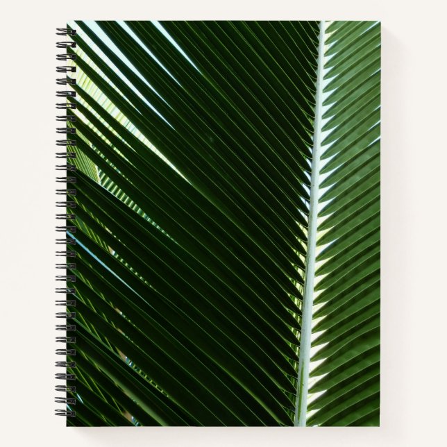 Überlappen von Palm Fronds Tropical Green Abstrakt Notizbuch (Vorderseite)