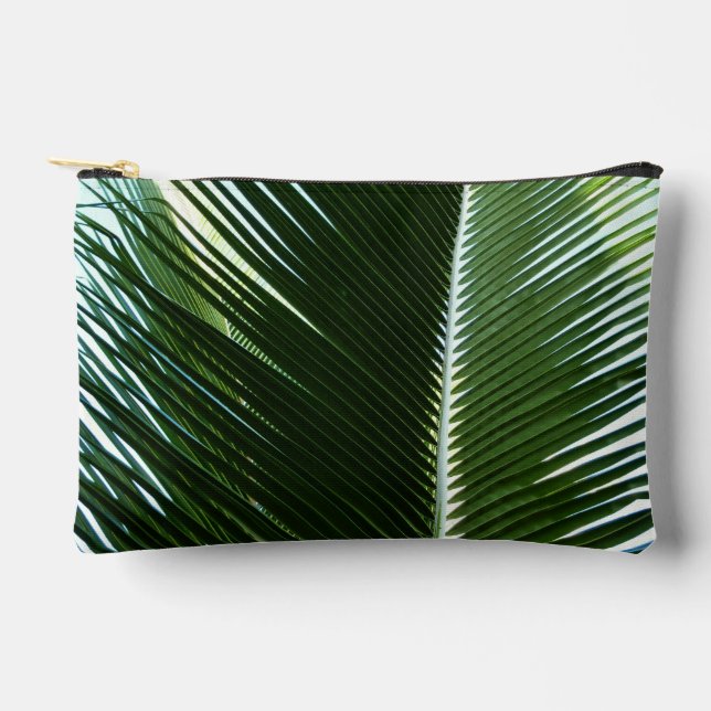 Überlappen von Palm Fronds Tropical Green Abstrakt Zubehörtasche (Vorderseite)