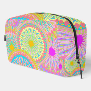 Überlappende Mandala Pink Blau Gelb Mint Violett Waschbeutel
