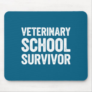 Überlebender der Veterinärschule Lustiges Vet-Desi Mousepad