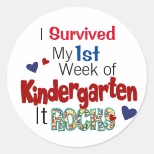 Überlebte erste Woche des Kindergartens Runder Aufkleber