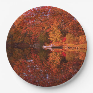 Überlegungen im Herbst Pappteller