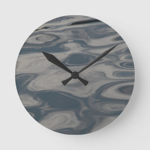 Überlegungen zum Wasser Runde Wanduhr