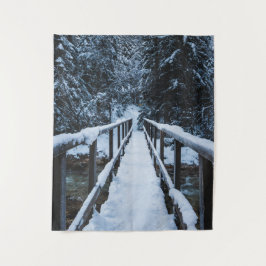 Überquerung des Flusses im Winter Wandteppich