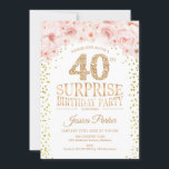 Überraschung 40. Geburtstag Party - Weißes Gold Ro Einladung<br><div class="desc">Überraschung 40. Geburtstag Party Einladung. Elegantes Design in Imitaten Glitzer Gold,  Weiß und Rosa. Enthält Konfetti,  Skript-Schriftart und Aquarellblau rosa Blume. Nachricht,  wenn Sie weitere Anpassungen benötigen.</div>