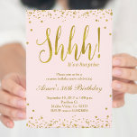 Überraschung Geburtstagsparty Einladung<br><div class="desc">Imitate goldfarbene Konfetti-Spritzer rot rosa Party Einladung mit funkelndem Design für Überraschungsgeburtstag Party. Perfekt für den modernen Geburtstag.</div>
