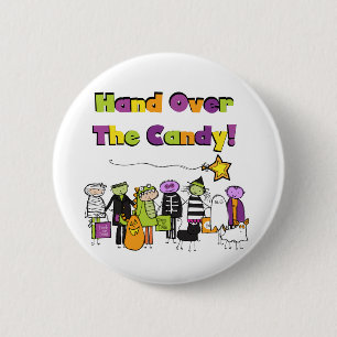 Überreichen Sie die Süßigkeits-Halloweent-shirts u Button