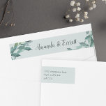 Überreichliche Foliage Wedding Rücksendeadresse<br><div class="desc">Elegante botanische Wraparound-Rücksendeadressen-Aufkleber sind so konzipiert,  dass sie sich mit unserer Hochzeitskollektion "Abundant Foliage" abstimmen. Die hellgrünen Salbei-Labels sind in der Schriftzeichen-Schrift mit ihren Namen gekennzeichnet,  die von grünen Aquarellblättern flankiert werden. Personalisieren Sie mit Ihrer Rücksendeadresse auf der vorderen Umhüllung.</div>